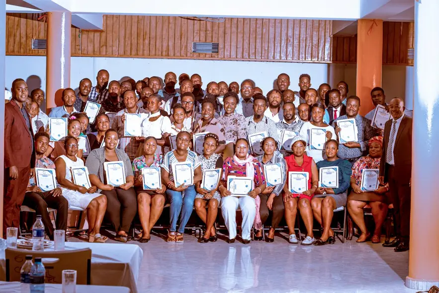 Photo souvenir avec les participants du séminaire CLARTEEXPRESS